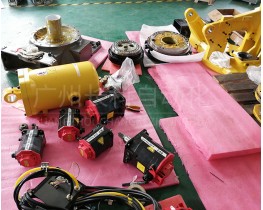 發(fā)那科機(jī)器人R-2000iC本體拆機(jī)件銷售：電機(jī)、減速器、平衡缸……